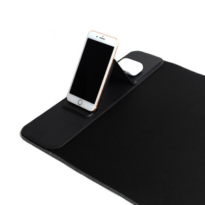 Tapis de souris de jeu extra large avec chargeur sans fil 15W, base en caoutchouc antidérapante, tapis de <span class=keywords><strong>clavier</strong></span> d'<span class=keywords><strong>ordinateur</strong></span> pour hommes, tapis de souris LED RGB - Product Image 6