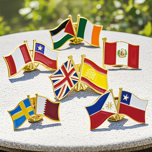 Broche en émail souple de haute qualité, personnalisée, en métal, pour drapeaux de pays (Chili, Pérou, Espagne, Royaume-Uni), type insigne de revers ou épinglette d'amitié - Product Image 1