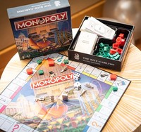 Ritz Carlton X Monopoly Square Jeu de société Monopoly sous licence Cadeau d'entreprise Cadeau d'hôtel