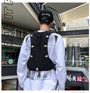 Sac de poitrine tactique pour homme et femme, sac à dos multifonctionnel personnalisable en polyester, sac à dos d'épaule, veste d'hydratation pour la course à pied - Product Image 6