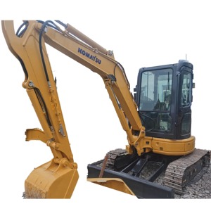 Mini-excavatrice compacte Komatsu PC35MR 3T d'occasion |   Mini-pelle légère de fabrication japonaise pour travaux utilitaires - Product Image 2