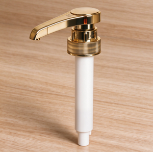 28/400 Gold Electroplated Syrup <b>Pump</b> 5cc 8cc 10cc Screw Lock <b>Dispenser</b> <b>Pump</b> For Coffee Flavor Syrup <b>Bottle</b> Bar Beverage OEM - Product Image 1