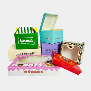 Caja <span class=keywords><strong>para</strong></span> Pastel Blanca Personalizada con Ventana de PVC, Tapa Abatible, Laminación Mate, Impresión CMYK, Materiales Reciclados, Forro de Esponja <span class=keywords><strong>para</strong></span> Donuts y Brownies - Product Image 1