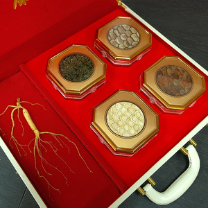 ชุดของขวัญสมุนไพรแห้งแบบกำหนดเองจากโรงงานผู้ผลิต (OEM) ประกอบด้วยสมุนไพร 5 ชนิดจากภูเขาฉางไป๋ รวมถึงโสมและเห็ดหลินจือ - Product Image 4