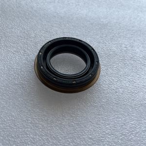 ซีลน้ำมันเพลาหน้าสำหรับ Chevrolet Aveo 8749046 90342143ใช้กับโรงงาน - Product Image 1