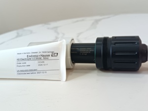 Capteur numérique d'analyse de chlore total Turbimax CUS52D en acier inoxydable 24VDC pour la désinfection des eaux usées - Product Image 2