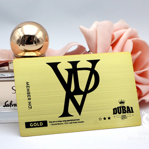 Tarjeta de Visita Metálica de Acero Inoxidable NFC de 13.56MHz Personalizada con Chip 1K para Membresías Duraderas y Pagos en Hoteles - Product Image 4