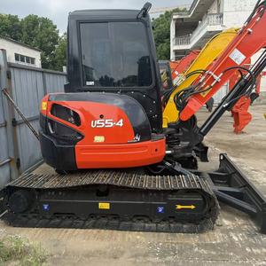 Mini-excavatrice sur chenilles U55 d'occasion, équipement agricole de 5,5 tonnes avec PLC et moteur, modèle 2022, excellent état, origine Japon - Product Image 1