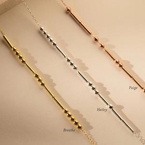 Collar de cuentas con forma de letra dorada, joyería de moda, accesorio para ir al trabajo para mujer - Product Image 2