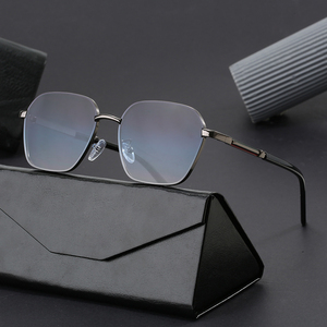 Lunettes <span class=keywords><strong>de</strong></span> Soleil Punk à Monture Métallique pour Homme 2024, Marque <span class=keywords><strong>de</strong></span> Luxe Noire, Steampunk Rondes, pour <span class=keywords><strong>Femme</strong></span>, Lunettes Vintage - Product Image 2