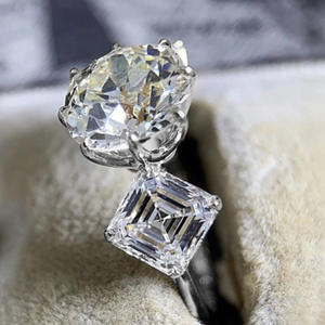 Anello con Diamante F783 in Oro Bianco, Taglio Brillante Rotondo, Diamante Naturale Colore D, Gioiello di Fidanzamento per Donna - Product Image 2