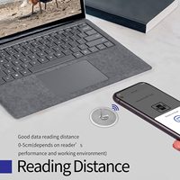 Étiquette RFID réinscriptible 13,56 MHz NTAG213 NFC, étanche, conforme ISO 14443A, autocollant 213 en rouleau, taille personnalisée