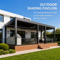Pergola en aluminium imperméable de haute qualité avec écran latéral motorisé pour la protection solaire des jardins et des patios extérieurs