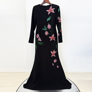Abito da Sera Elegante su Misura, <span class=keywords><strong>Vestito</strong></span> Lungo <span class=keywords><strong>Nero</strong></span> con Ricami Floreali e Perline, <span class=keywords><strong>Maniche</strong></span> <span class=keywords><strong>Lunghe</strong></span>, Stile Sirena con Strascico - Product Image 5