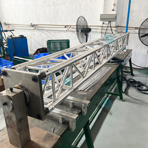 Hoogwaardige TUV-gecertificeerde zilveren 290x290mm vierkante spigot podiumverlichting aluminiumlegering <span class=keywords><strong>truss</strong></span> voor DJ concerten, feesten en evenementen - Product Image 2