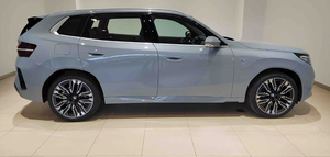 BMW X3 2025 2.0T XDrive SUV Usato LHD Vernice Originale Chilometraggio Ultra Basso Pronto per la Spedizione FOB - Product Image 2