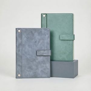 Carnet en cuir multifonctionnel de style professionnel personnalisé avec logo imprimé UV, tendance 2026, idéal comme cadeau de bienvenue pour les nouveaux employés - Product Image 3