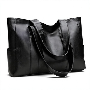 Bolsos de compras de cuero PU color negro para accesorios de mujer, ideas de regalo de aniversario y cumpleaños, bolsos de estilo único hechos en India. - Product Image 1