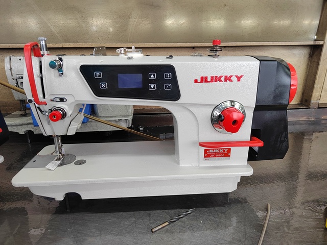 JUKKY 9806 Industrial Direct Drive High Speed Metal Semi-automatic Lockstitch Sewing Machines for Clothes Garment Machine Coudre
