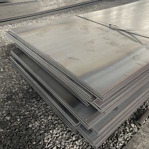 Bobine d'acier trempé SPHD JIS G3131 <span class=keywords><strong>HR</strong></span> PO4, surface huilée, 0,8 mm-6,0 mm, pour le poinçonnage et le tirage profond dans l'industrie automobile - Product Image 1