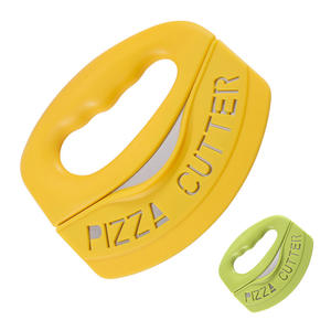 قاطع أسطواني مضحك بأشكال مختلفة ، قطاعة بيتزا ، دراجة ، قطاعة بيتزا ، أداة قطع بيتزا ، قطاعة بيتزا بلاستيكية من الفولاذ المقاوم للصدأ مع شعار - Product Image 5
