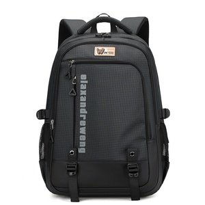Mochila Deportiva Casual de Gran Capacidad para Hombre, Multifuncional, Nueva, Impermeable, de Poliéster, para Viajes y Negocios, Venta al Por Mayor - Product Image 6