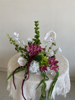 Nouvelle Composition Florale Artificielle Haut de Gamme en Soie Blanche et Verte Style Jardin pour Centre de Table de Mariage et Événements QS 2027