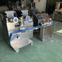 Machine automatique multifonctionnelle d'encrustage et de farissage, équipement commercial de grande capacité pour la fabrication de pains et pâtisseries