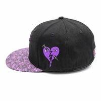 Casquettes de basket-ball ajustées de haute qualité à 6 panneaux, broderie 3D, visière plate, bicolores, personnalisables