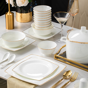 Juegos de vajilla de porcelana cuadrada de hueso Juego de platos y cuencos de cerámica dorada de lujo Vajilla de 60 piezas - Product Image 4