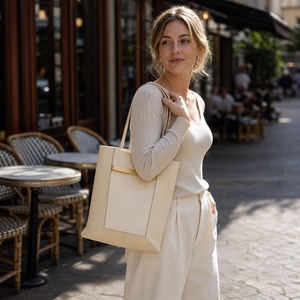 Sac fourre-tout de <span class=keywords><strong>luxe</strong></span> en cuir pour femme, grande capacité, sac à bandoulière avec poignée dorée, vente en gros, personnalisation OEM - Product Image 3