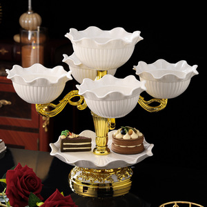 Plato de cerámica de lujo de varios niveles con base dorada, plato de porcelana para refrigerios para la mesa de centro de la sala de estar - Product Image 1