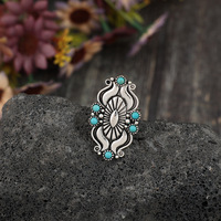 Boho terukir hadiah perhiasan Desember Birthstone Turquoise Cluster Chunky Band cincin untuk wanita Oval Turquoise Concho Ring