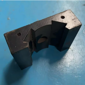 Directement de l'usine : Mors de haute qualité D20X22, D24X40, D36X50 pour Atlas Copco Diamec 262 HDD Clamp Vise – Livraison gratuite - Product Image 3