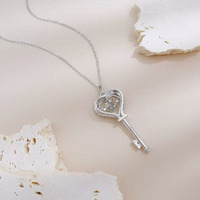Collier ras du cou ajustable en argent sterling 925 avec diamant de laboratoire unique en forme de cœur battant, clé d'amour, pour femme, délicat