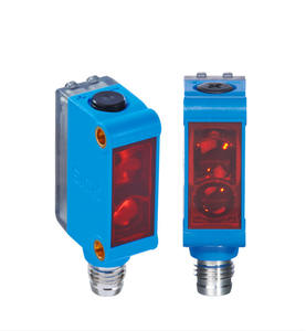 Sensor Fotoeléctrico de Reflexión Espejo SICK G6 GL6-P4112 con Salida PNP - Product Image 1