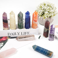 Vente en gros : Pointe de cristal naturel, tour de pierres précieuses mélangées, obélisque hexagonal poli, baguette de guérison pour la méditation Reiki