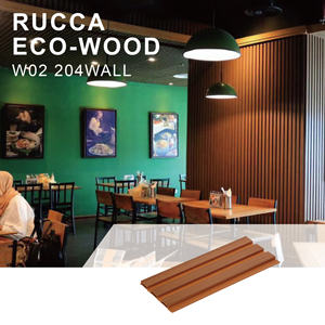 Panneau mural composite WPC décoratif en PVC 204*16mm, grain de bois naturel, couleur blanche, planches en bois-plastique par RUCCA - Product Image 4
