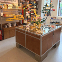 Comptoir de présentation en verre sur mesure pour magasin, vitrine autoportante pour l'affichage d'échantillons de bijoux et cadeaux