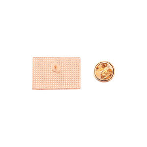 Love Is Love Rainbow esmalte Pins personalizado GLBT bandera broches bolsa ropa solapa Pin socio amantes insignia joyería regalo para amigos - Product Image 5