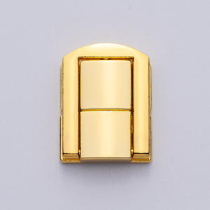 ตัวล็อคแบบญี่ปุ่น อลูมิเนียมอัลลอยด์ รูปทรงสี่เหลี่ยม สำหรับกล่องไวน์ กล่องของขวัญ กล่องไม้  แบบหล่อขึ้นรูป รุ่น GQK GL1414 - Product Image 1