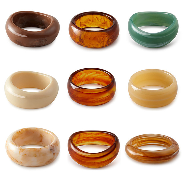 Wholesale Colorful Wide Geometric Irregular Wristband Acrylic Resin Bangle Bracelet Women