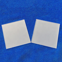 Plaque de lentille carrée en silice fondue de quartz JGS2 275 nm givrée personnalisée en usine pour utilisation en laboratoire/optique, épaisseur de 0,15 à 50 mm