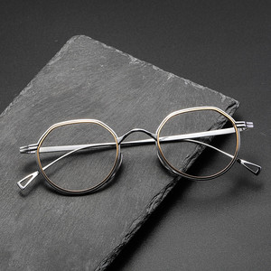 <span class=keywords><strong>Monture</strong></span> <span class=keywords><strong>de</strong></span> <span class=keywords><strong>lunettes</strong></span> en titane pur KMN1231, <span class=keywords><strong>monture</strong></span> <span class=keywords><strong>de</strong></span> <span class=keywords><strong>lunettes</strong></span> optiques ovales pour hommes, <span class=keywords><strong>monture</strong></span> <span class=keywords><strong>de</strong></span> <span class=keywords><strong>lunettes</strong></span> <span class=keywords><strong>de</strong></span> prescription pour myopie, <span class=keywords><strong>monture</strong></span> <span class=keywords><strong>de</strong></span> <span class=keywords><strong>lunettes</strong></span> <span class=keywords><strong>de</strong></span> luxe pour femmes, petite lunette - Product Image 1