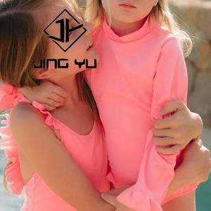 Maillot de bain fluorescent à manches longues à volants, protection UV, maillot de bain pour enfants, bikini personnalisé en nylon recyclé pour filles, vente chaude - Product Image 3