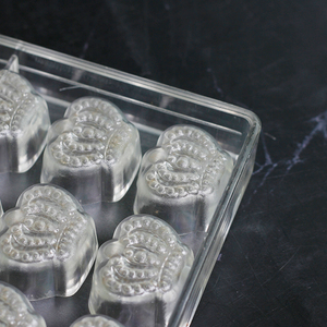 المطبخ نباح البولي الامبراطوري 24 تجاويف الحلوى تاج 3d البلاستيك الشوكولاته العفن - Product Image 3