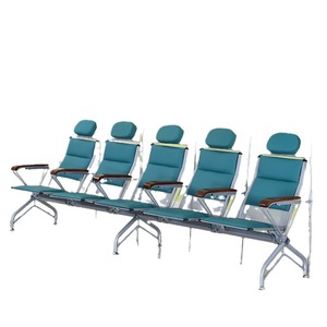 Silla de infusión Crane IV para 4 personas, reforzada, para uso hospitalario y clínico, con pasamanos y soporte. - Product Image 5