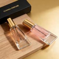 Flacon de parfum en gros vide 10 ml Flacon de parfum carré transparent Mini flacon de parfum avec couvercle