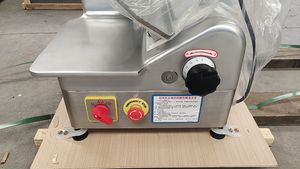 Nova Máquina de Cortar Carne Congelada Automática e Durável em Liga de Alumínio-Magnésio, 0.75/1.5KW, 300kg/h - Product Image 2