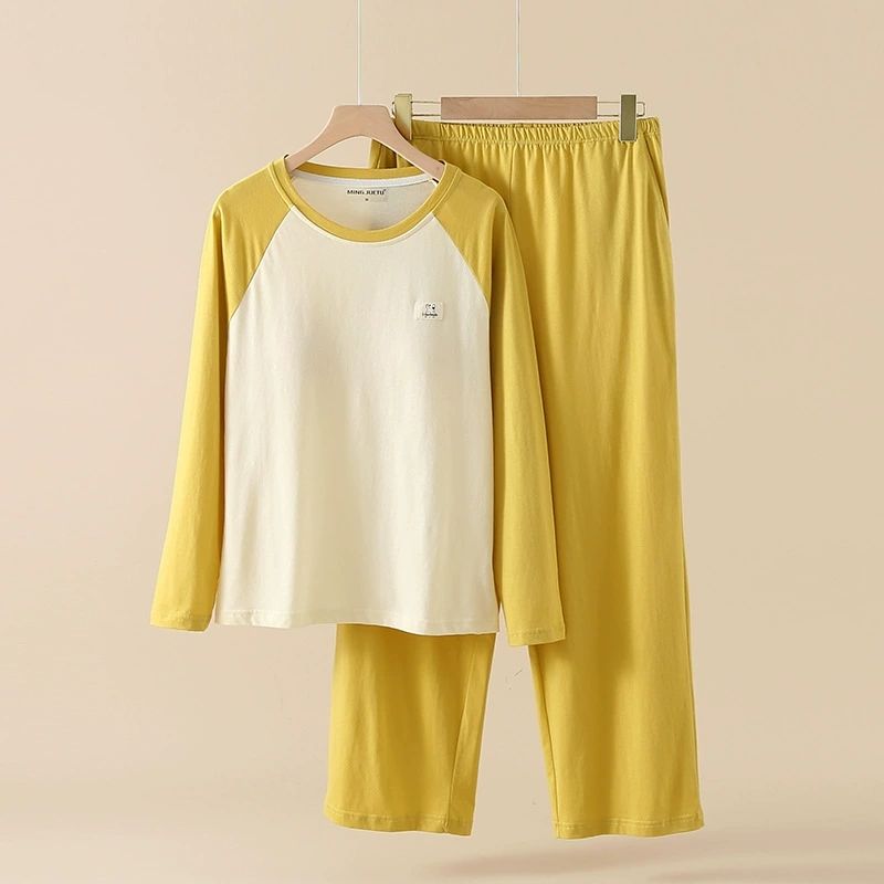 สีเหลือง